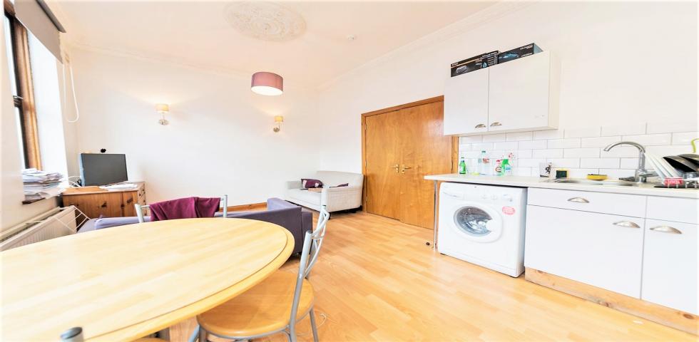 Modern and Central Apartment Finchley Road, Finchley Road